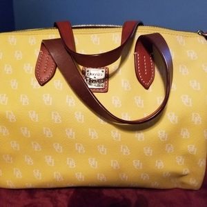 Dooney and bourke gretta Olivia